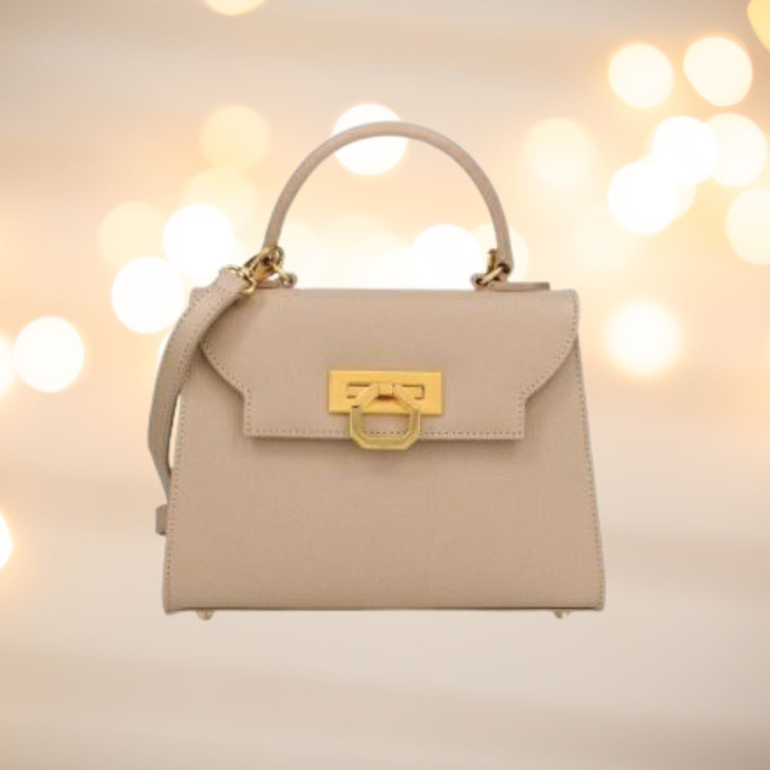 ♡大人気♡カルボッティ　ベージュ　ゴールド金具 ♡大人気♡カルボッティ ベージュ ゴールド金具